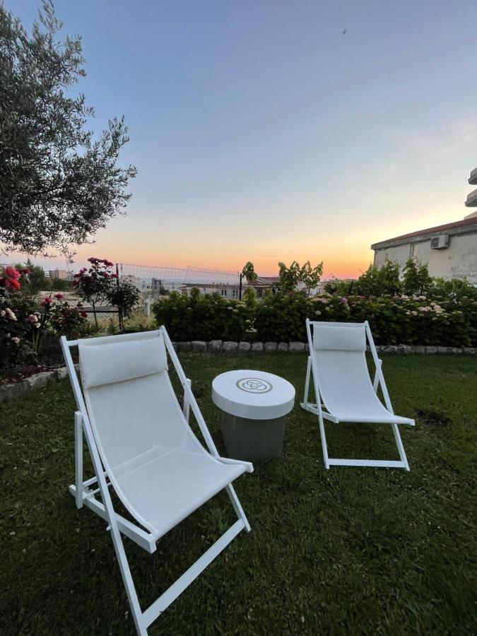 Sea Garden Apartments Добра Вода Екстер'єр фото